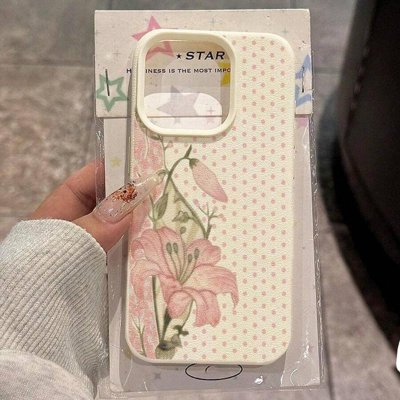 Mood In Case blush lily floral phone case